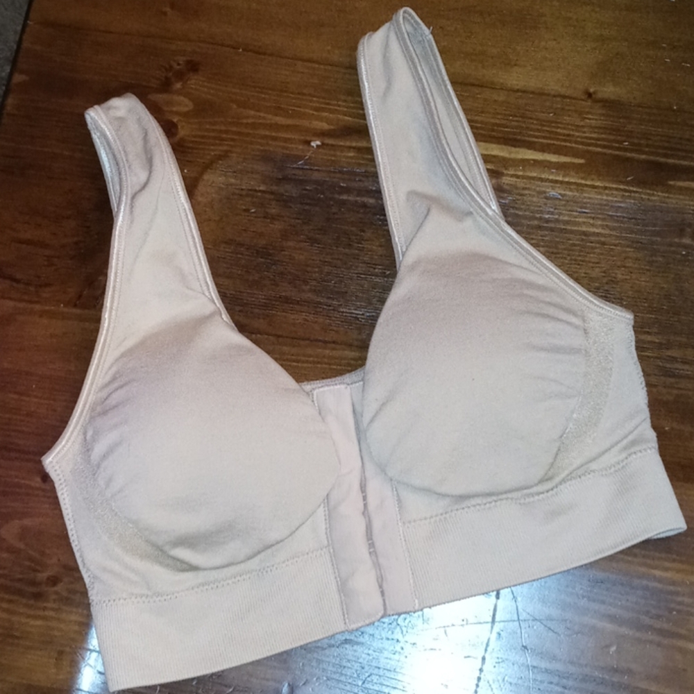 MiraclecBamboo Bra tan front hook closure
